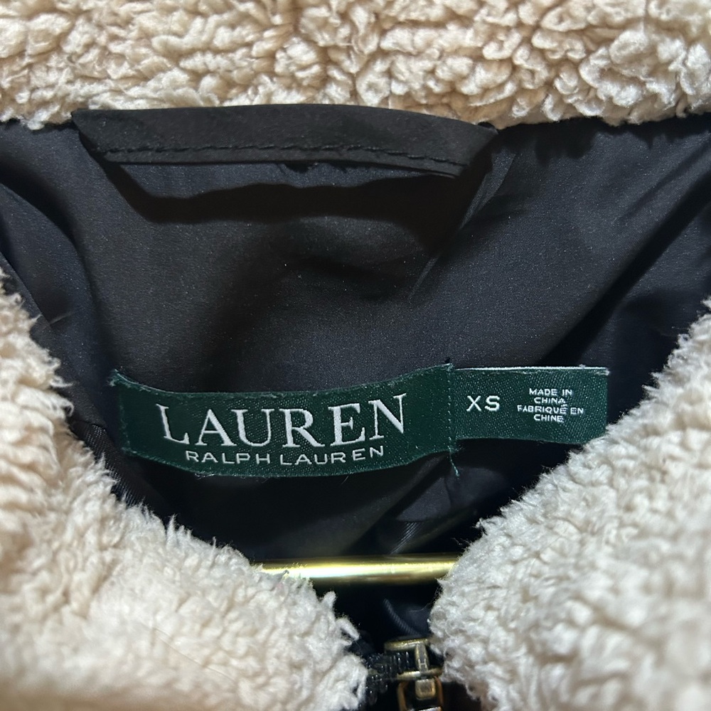 Ralph Lauren Black Puffer Down Jacket with Faux Fur Trim - Picture 3 of 8